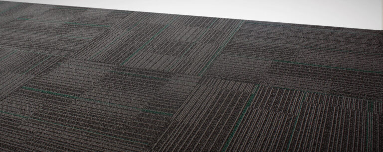 GP ULTRA CARPET TILE GREY WITH EMRALD GREEN CUSHION BACK NYLON FIRE RATED 2